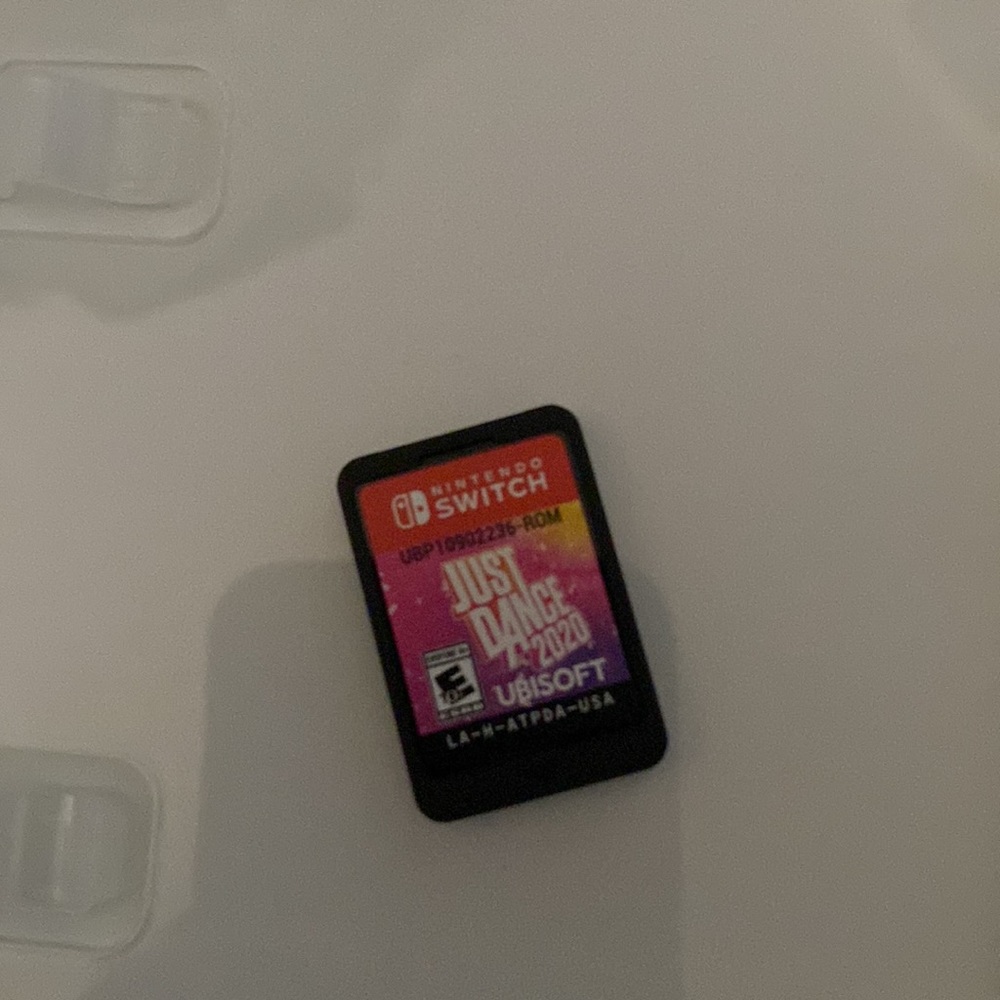 Nintendo switch games - Picture 2 of 6